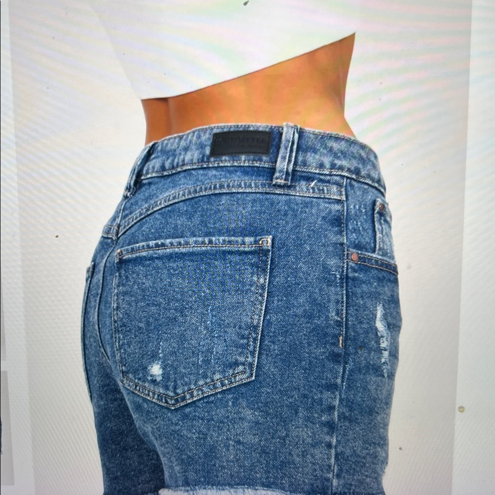 Soundstyle shorts. - Picture 13 of 15